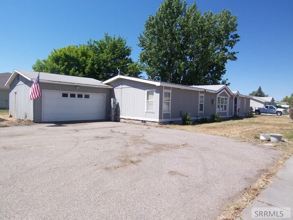 Property Photo: 550 Knox Street ID 83221