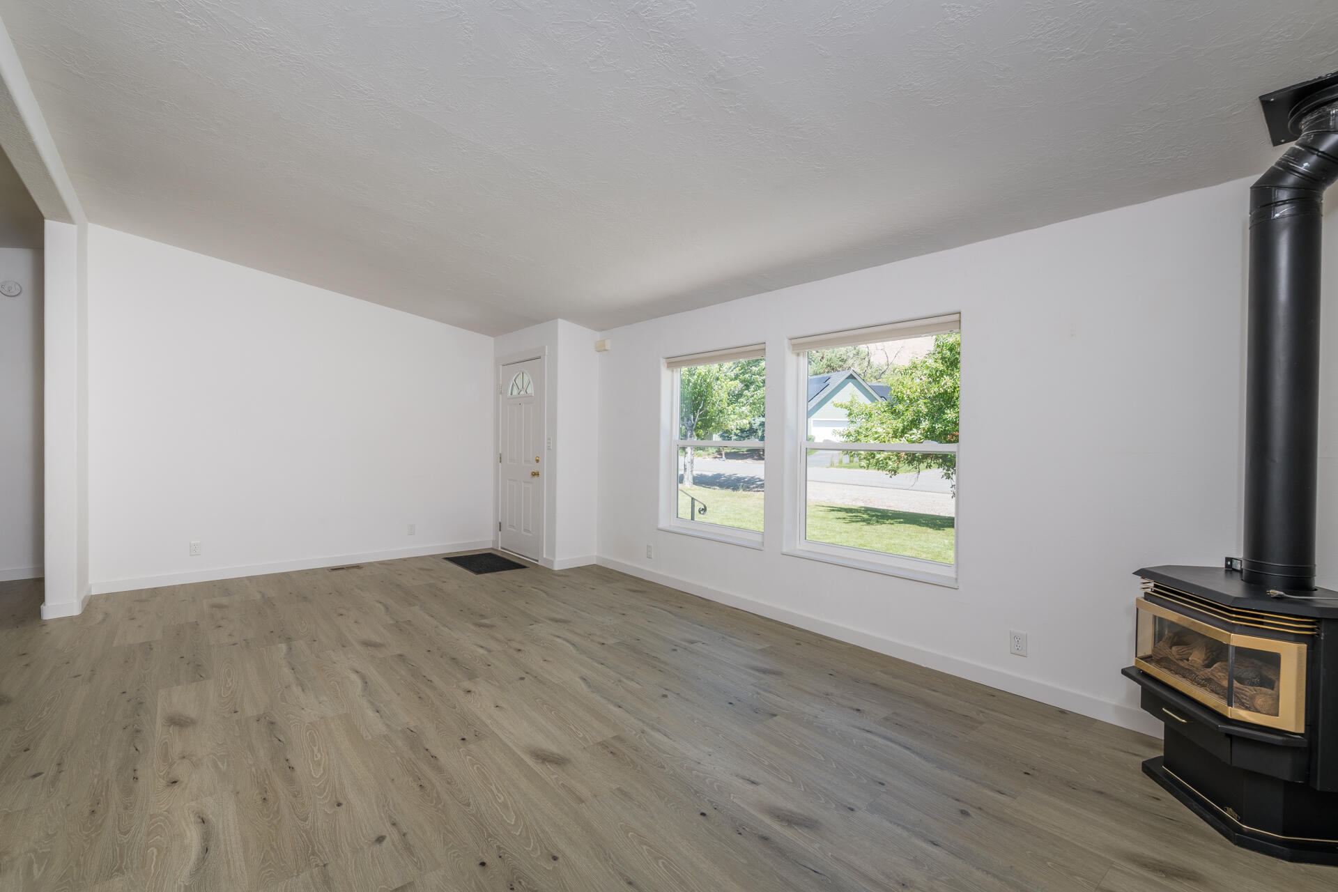 Property Photo: 2951 Glenbrook Dr ID 83333