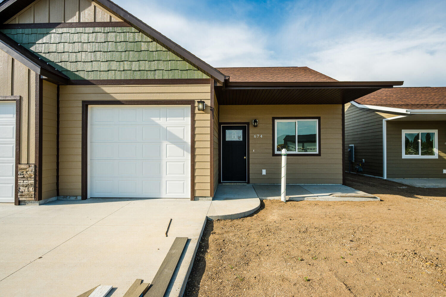 Property Photo:  674 Valley View Drive  WY 82801 