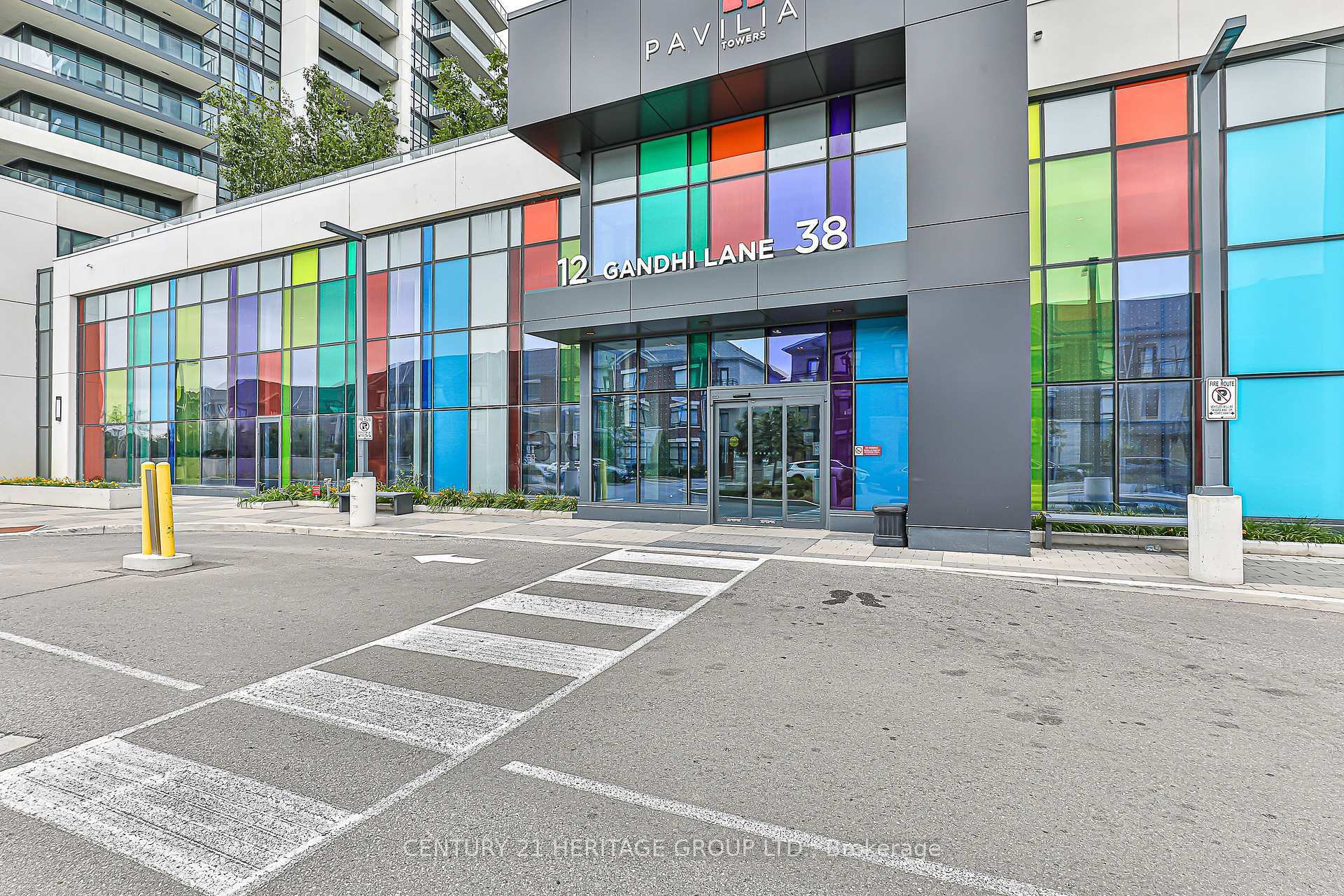 Property Photo: 12 Gandhi Lane 1506 ON L3T 0G8