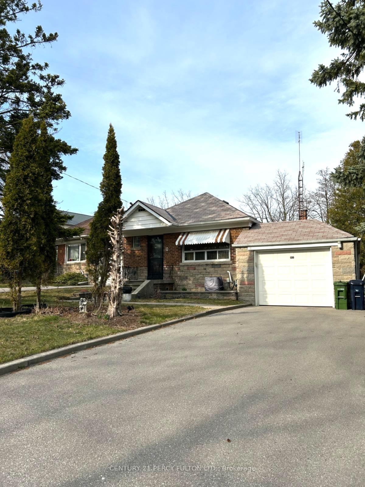 Property Photo: 63 Midland Avenue ON M1N 3Z8