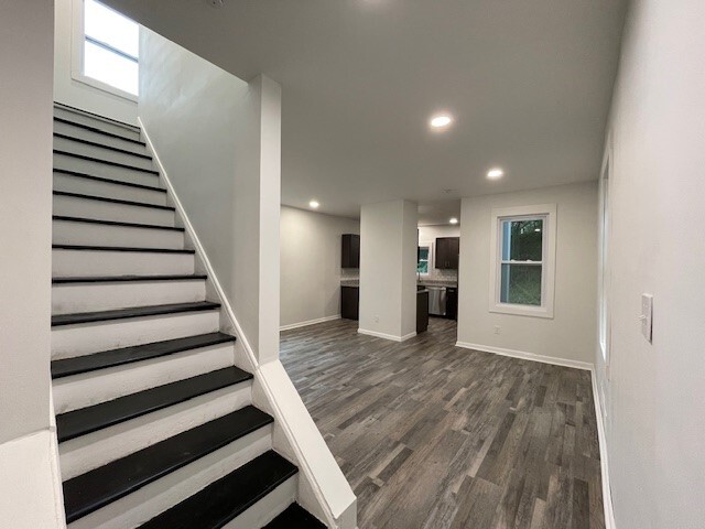 Property Photo: 1713 Belasco Ave PA 15216
