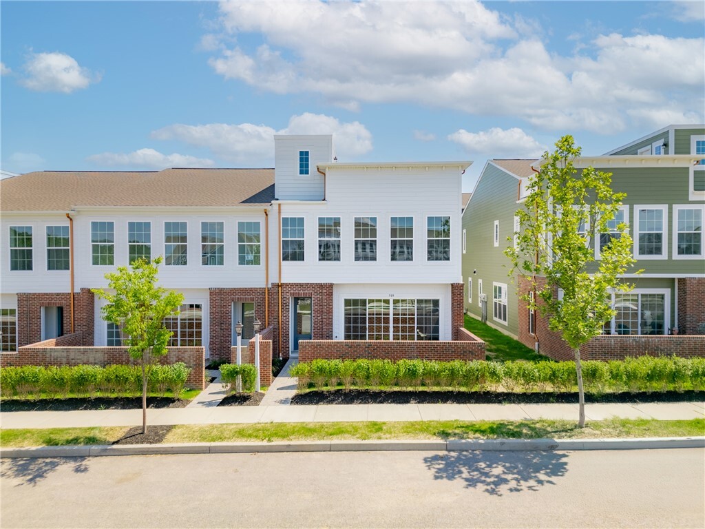 Property Photo: 509 High Crescent Rd PA 16066