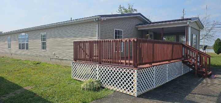 Property Photo:  140 Firestone Road  PA 15478 