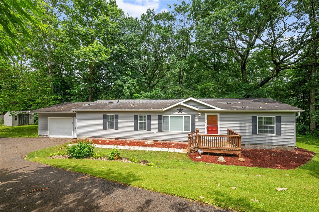 Property Photo: 405 Hiland Valley Drive PA 15229