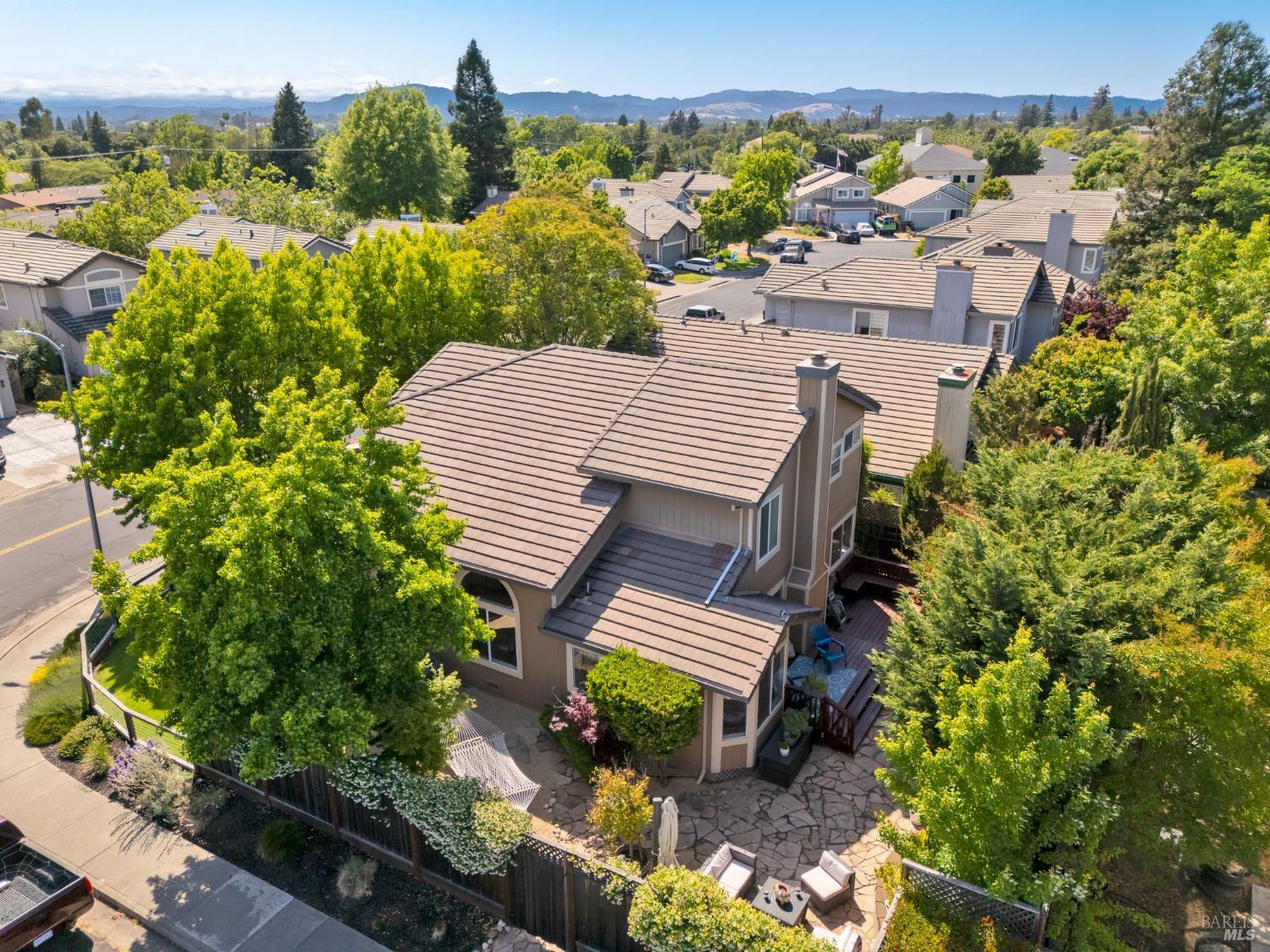 141 Flametree Circle  Windsor CA 95492 photo