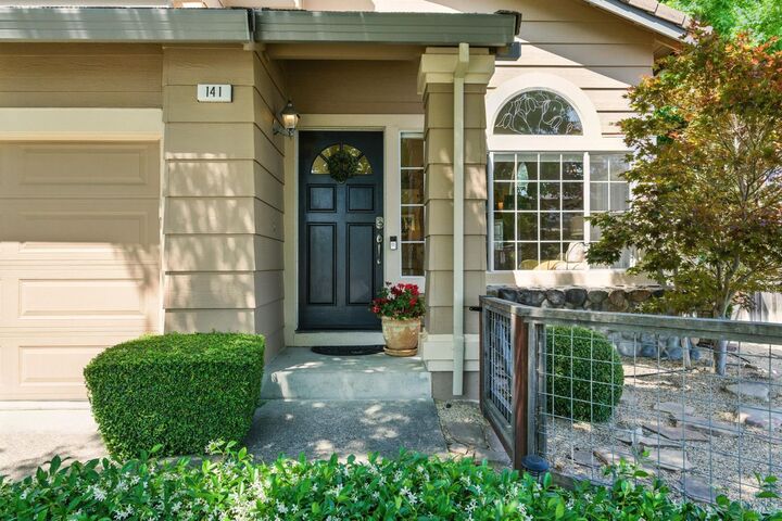 141 Flametree Circle  Windsor CA 95492 photo