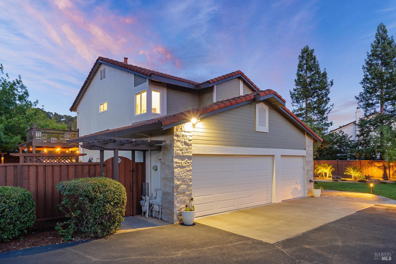 Property Photo: 405 Encinosa Court CA 95492