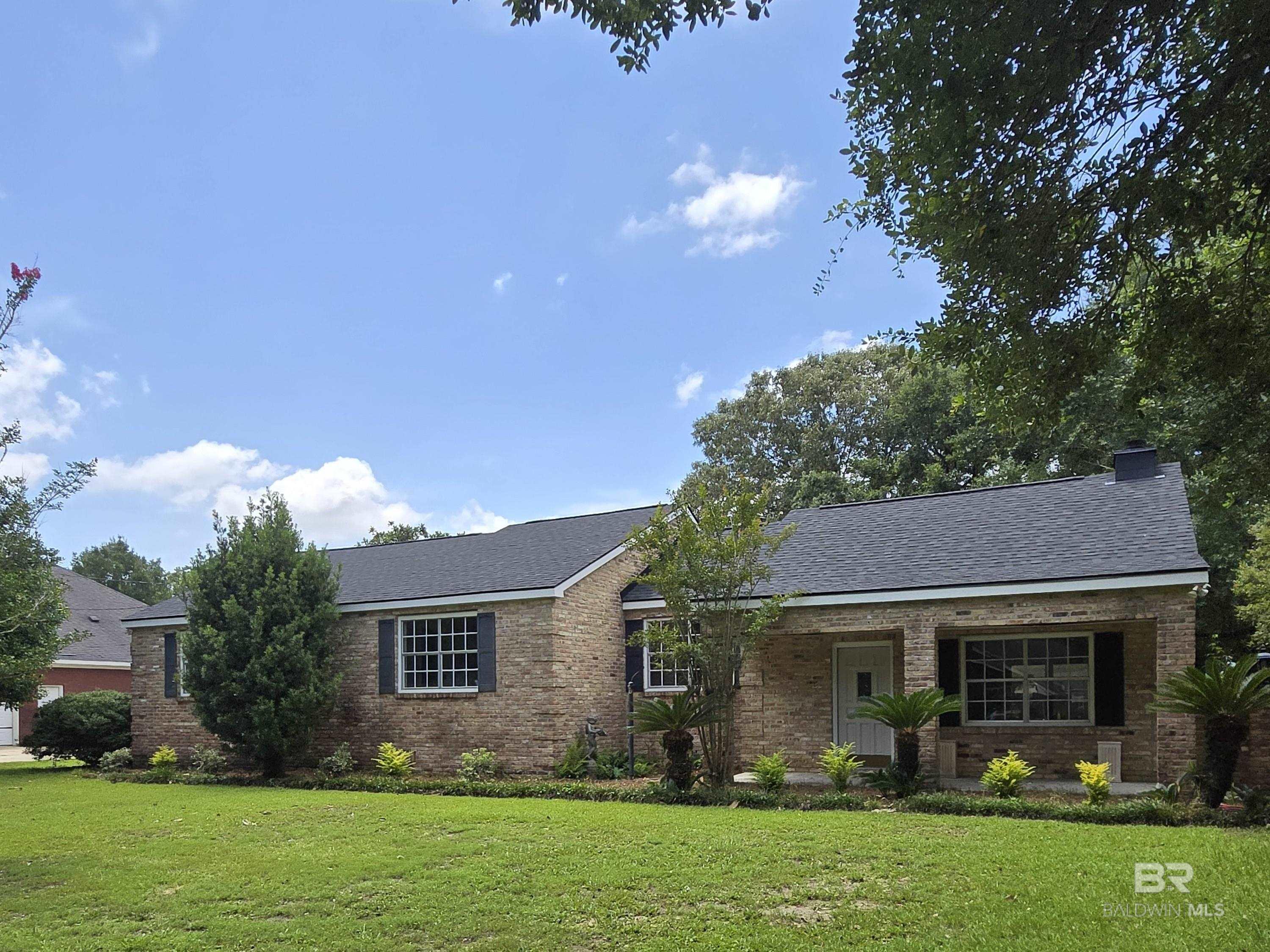 Property Photo: 6421 Angela Court AL 36695