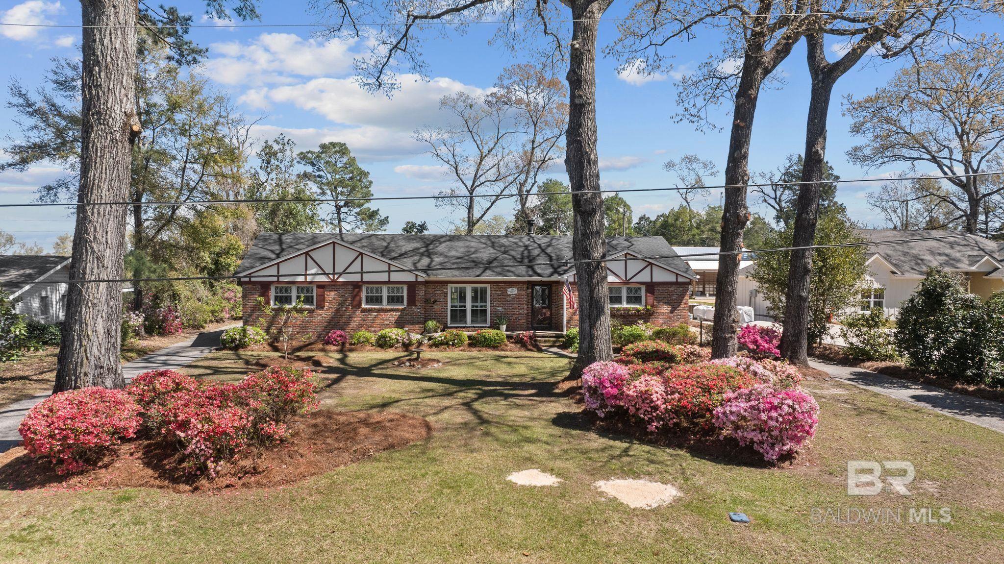 Property Photo: 209 Patrician Drive AL 36527