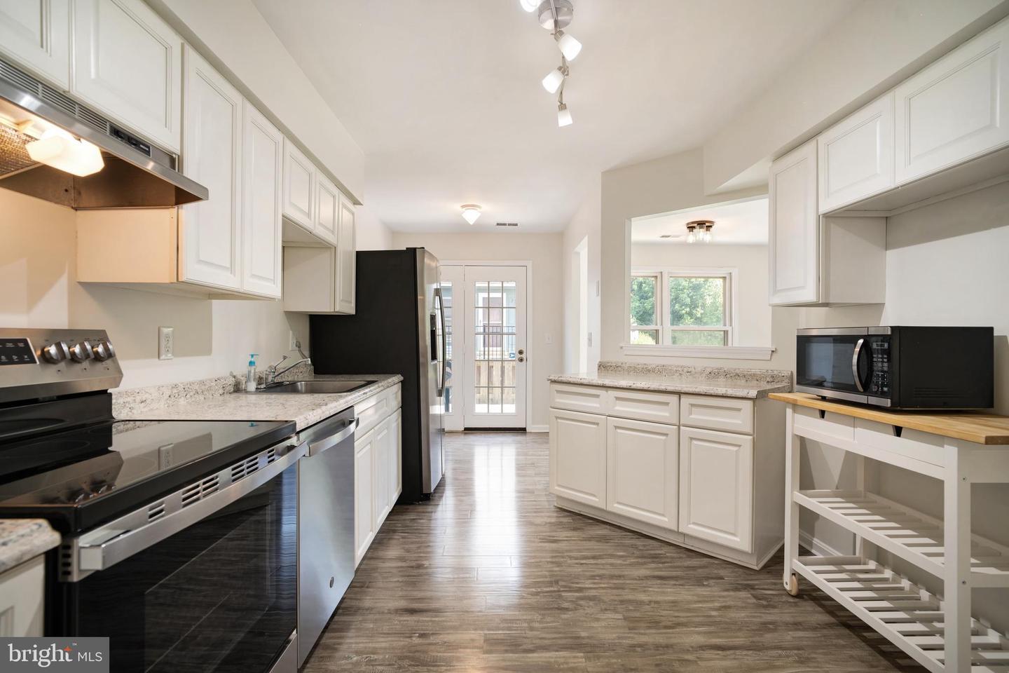 Property Photo: 9448 Trevino Terrace 96 MD 20708