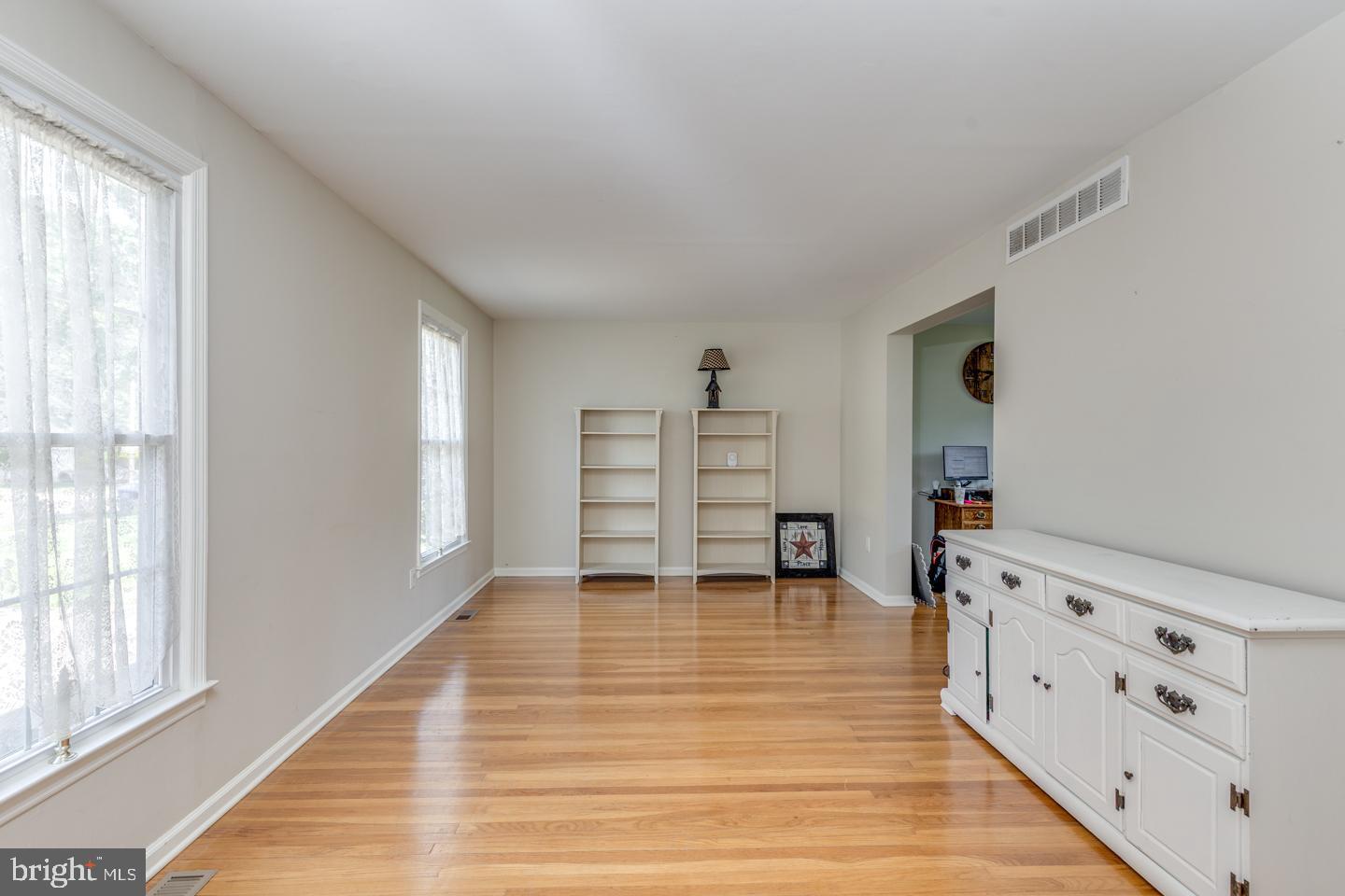 Property Photo: 750 Cornwallis Drive NJ 08054