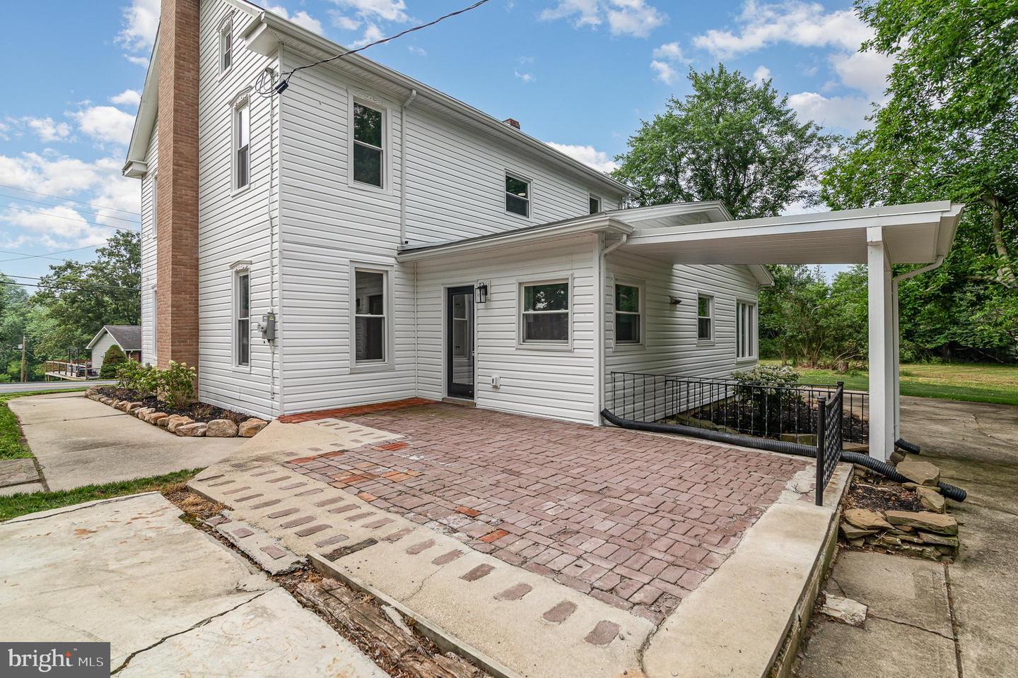 Property Photo: 4910 Earl Drive PA 17112