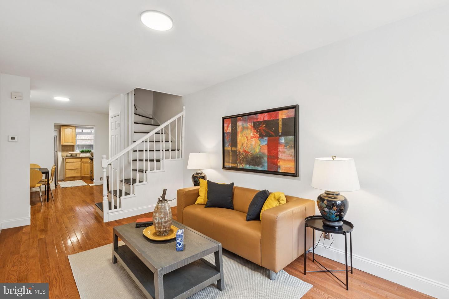 Property Photo:  130 Catharine Street  PA 19147 