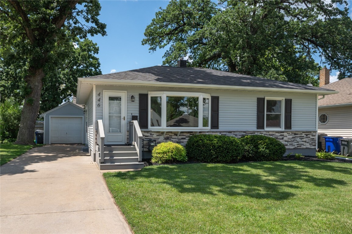 Property Photo: 446 19th NW IA 52405