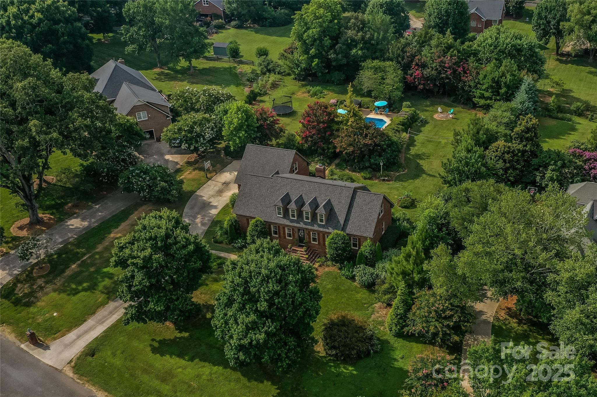 Property Photo: 1482 Willow Oaks Trail NC 28104