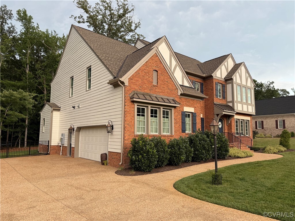 Property Photo: 13518 Kelham Road VA 23113