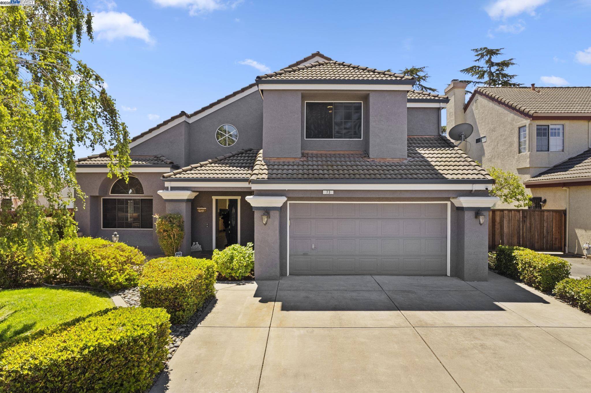 Property Photo: 73 Galleron Ct CA 94561