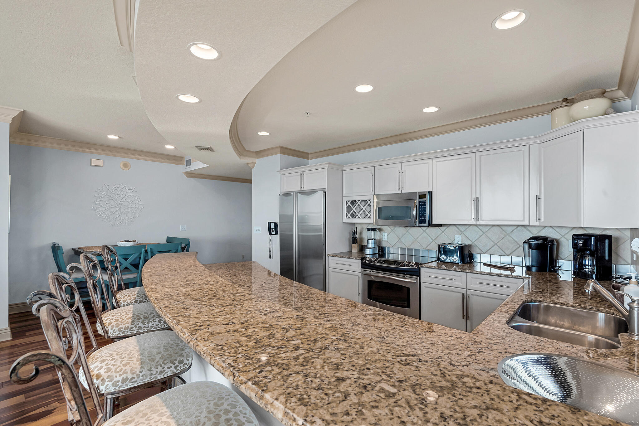 Property Photo: 10 Harbor Boulevard E1106 FL 32541