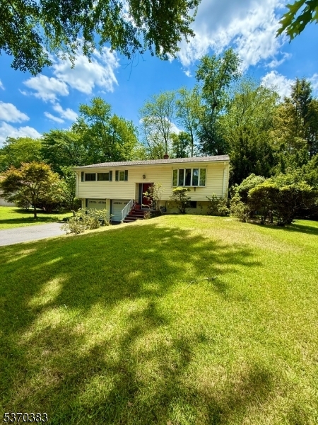 Property Photo: 601 Echo Glen Ave NJ 07675