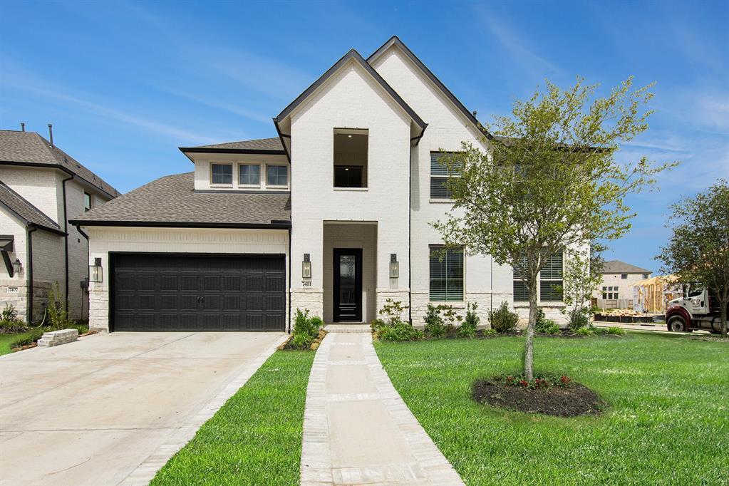 Property Photo: 7411 Goldenrod Thicket Circle TX 77493