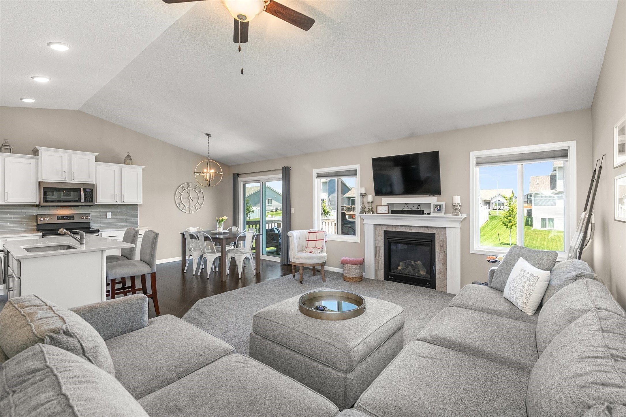 Property Photo: 2706 NW 23rd Street IA 50023