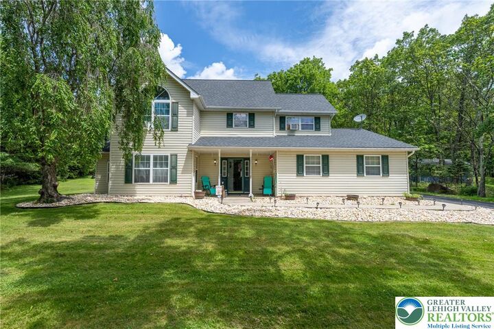 Property Photo:  2175 Village Road  PA 18330 