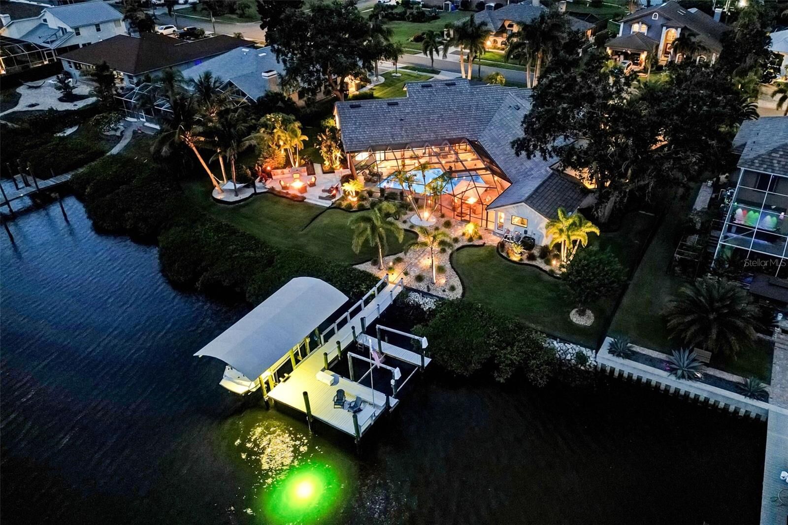 Property Photo:  6605 Seabird Way  FL 33572 