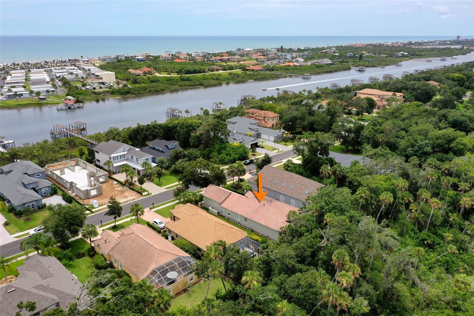 Property Photo: 34 S Riverwalk Drive FL 32137
