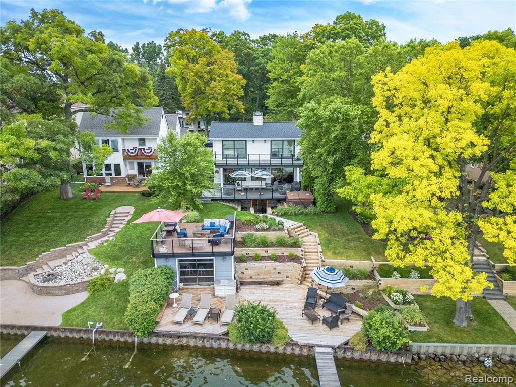 7107 Locklin Street  West Bloomfield MI 48324 3935 photo