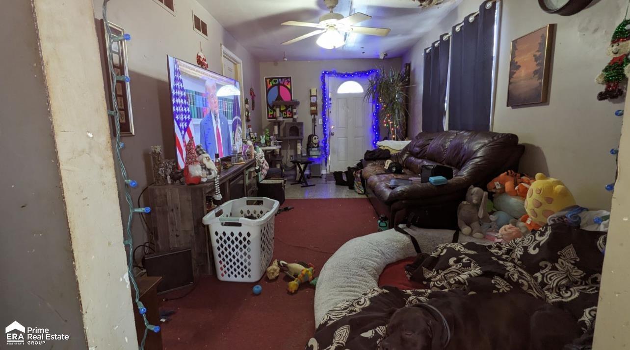 Property Photo:  812 Remington Avenue  MI 48507 