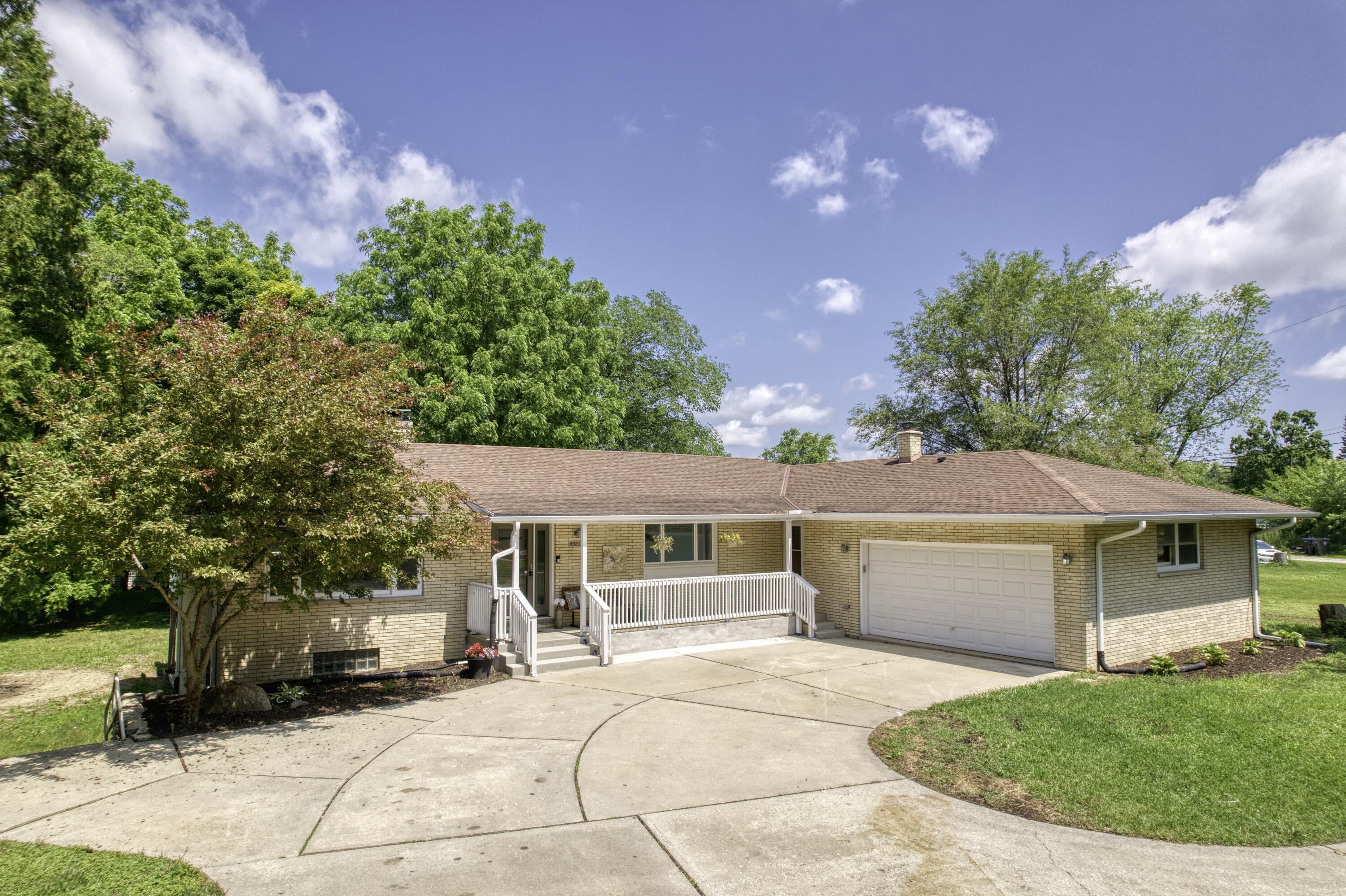 Property Photo: 4326 Taylor Ave WI 53405