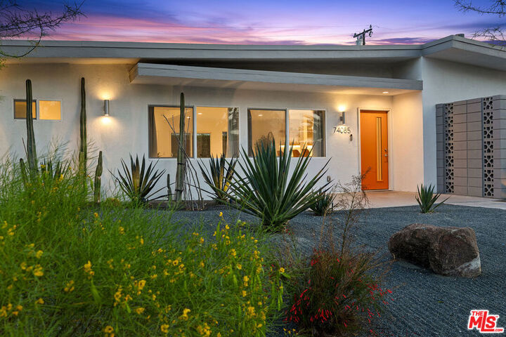 Property Photo:  74085 Setting Sun Trail  CA 92260 