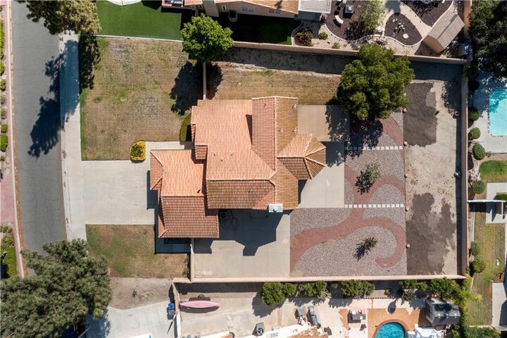Property Photo:  6879 Mission Grove Pkwy N  CA 92506 