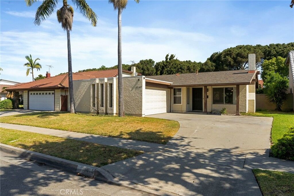Property Photo:  13147 Semora Place  CA 90703 