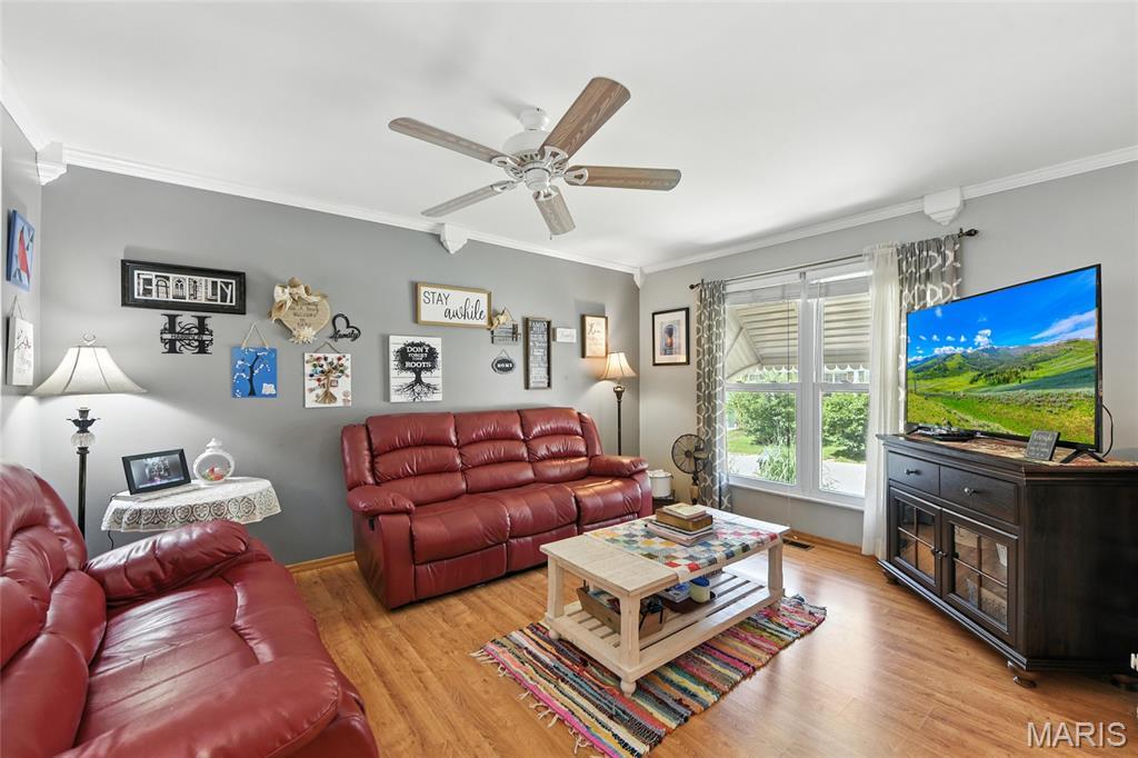 Property Photo:  1918 Lone Pine Drive  MO 63010 
