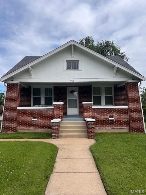 915 N Kingshighway Street  St Charles MO 63301 photo