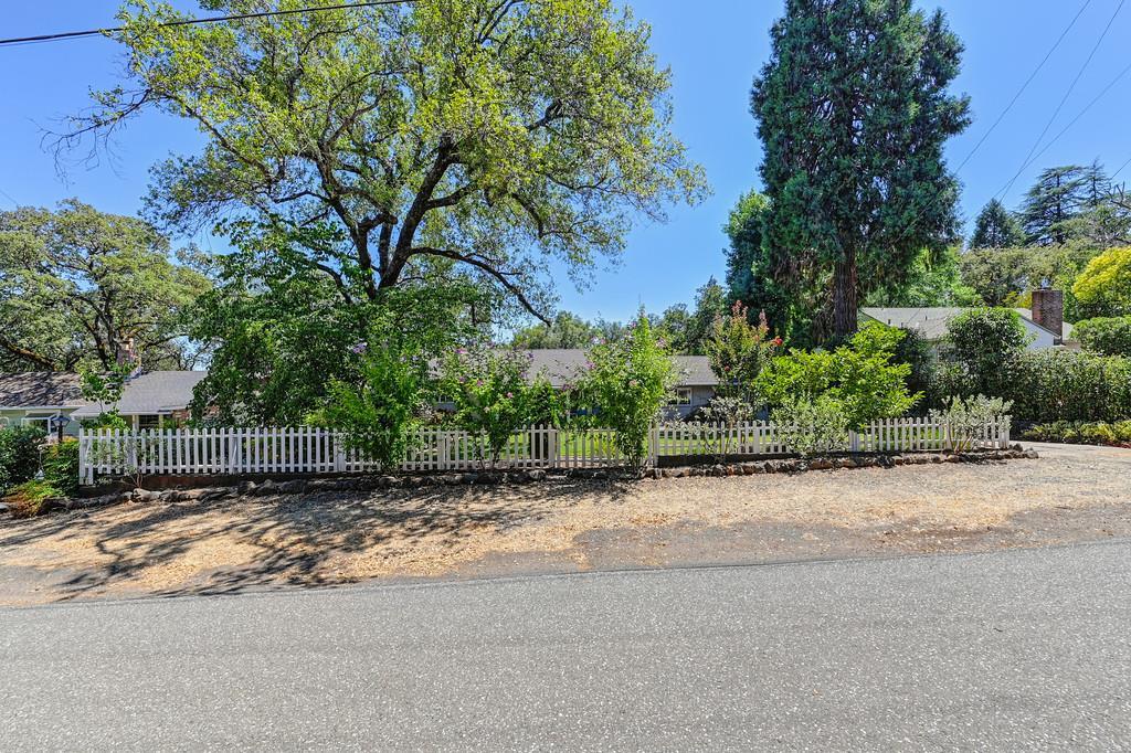 Property Photo: 260 Greenfield Avenue CA 95603