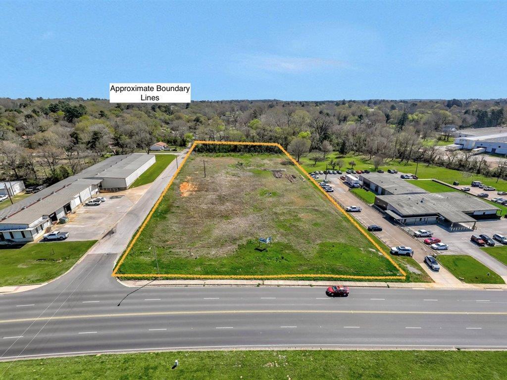 1303 University Drive  Nacogdoches TX 75961 photo
