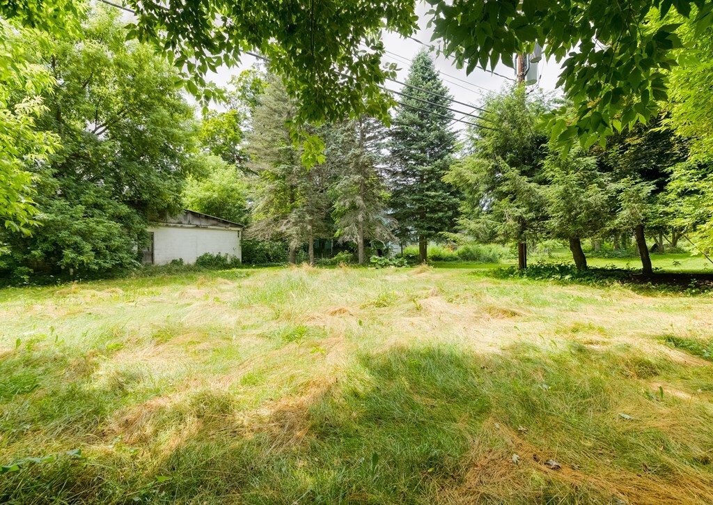 Property Photo:  118 Strang Street  PA 16950 