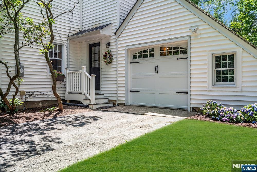 Property Photo: 261 N Franklin Turnpike NJ 07423