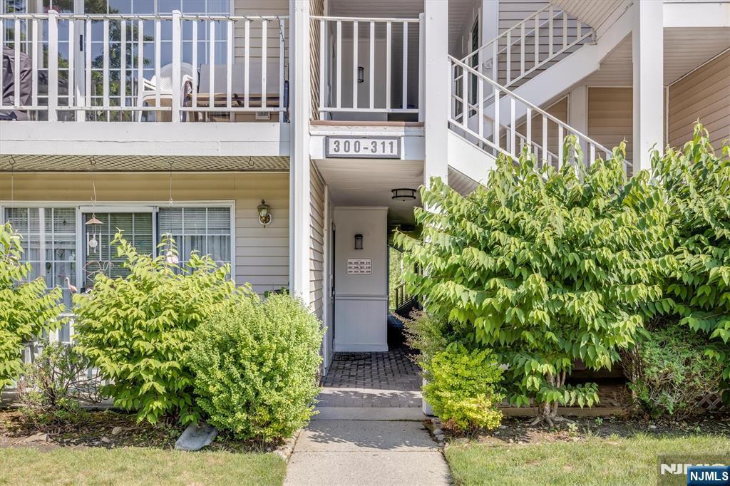 308 Linden Street H3  Mahwah NJ 07430 photo