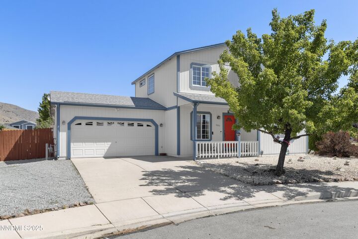 Property Photo: 18201 Silverleaf Court NV 89508