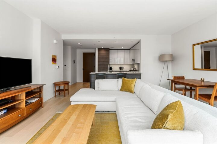 Property Photo: 1 Franklin 2609 MA 02110