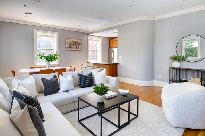Property Photo: 364-366 Tappan Street 3 MA 02445