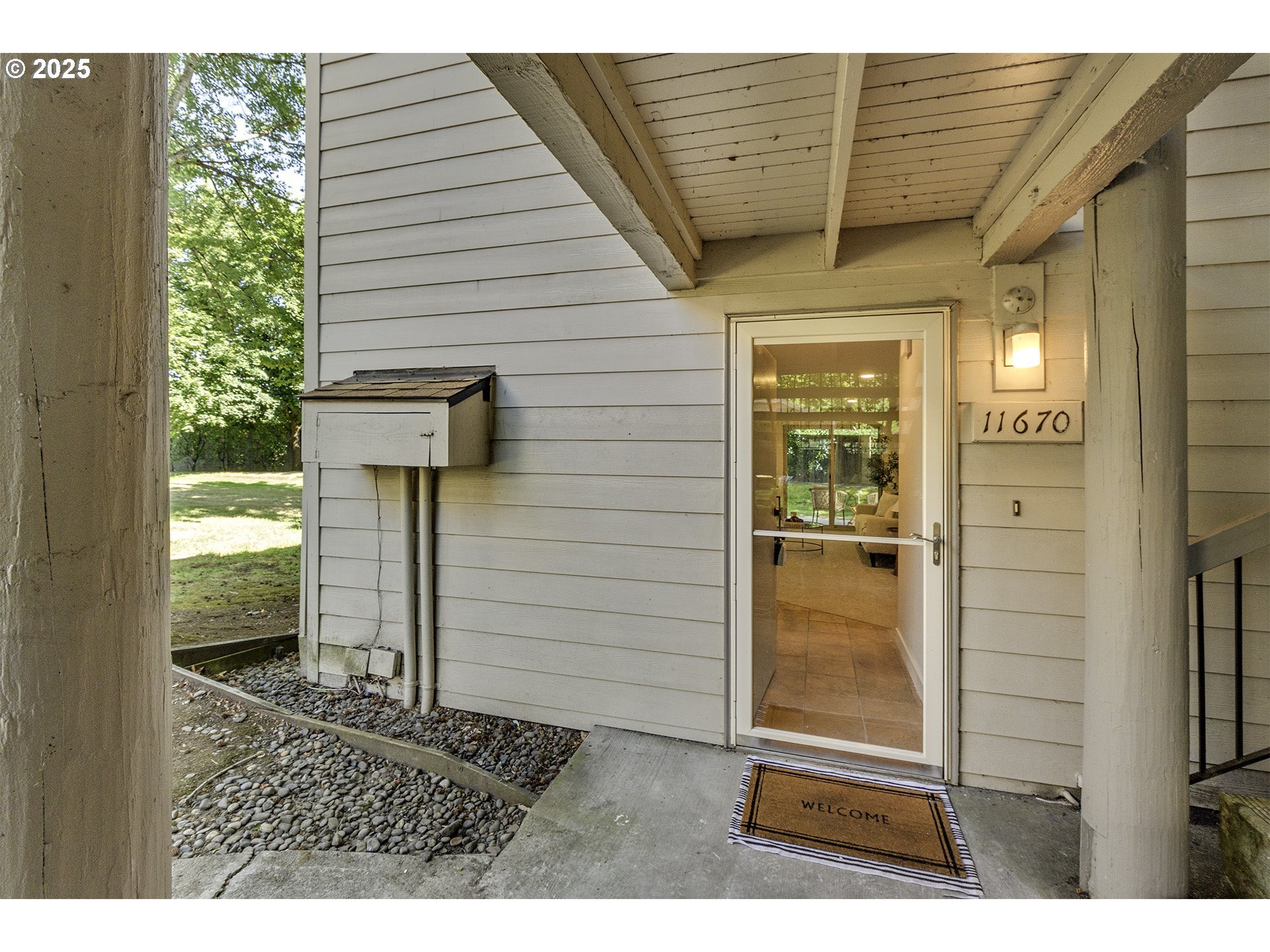 Property Photo: 11670 SW Boones Bend Dr OR 97008