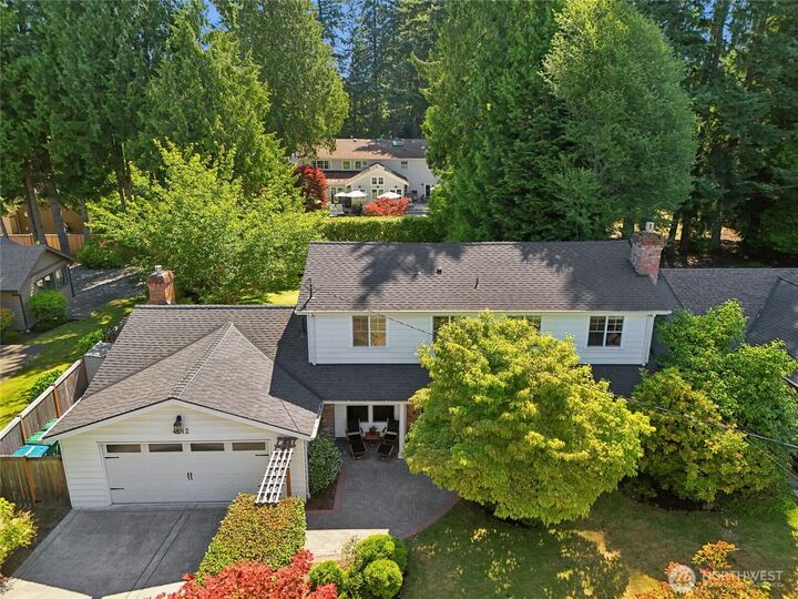 Property Photo: 4712 90th Avenue SE WA 98040