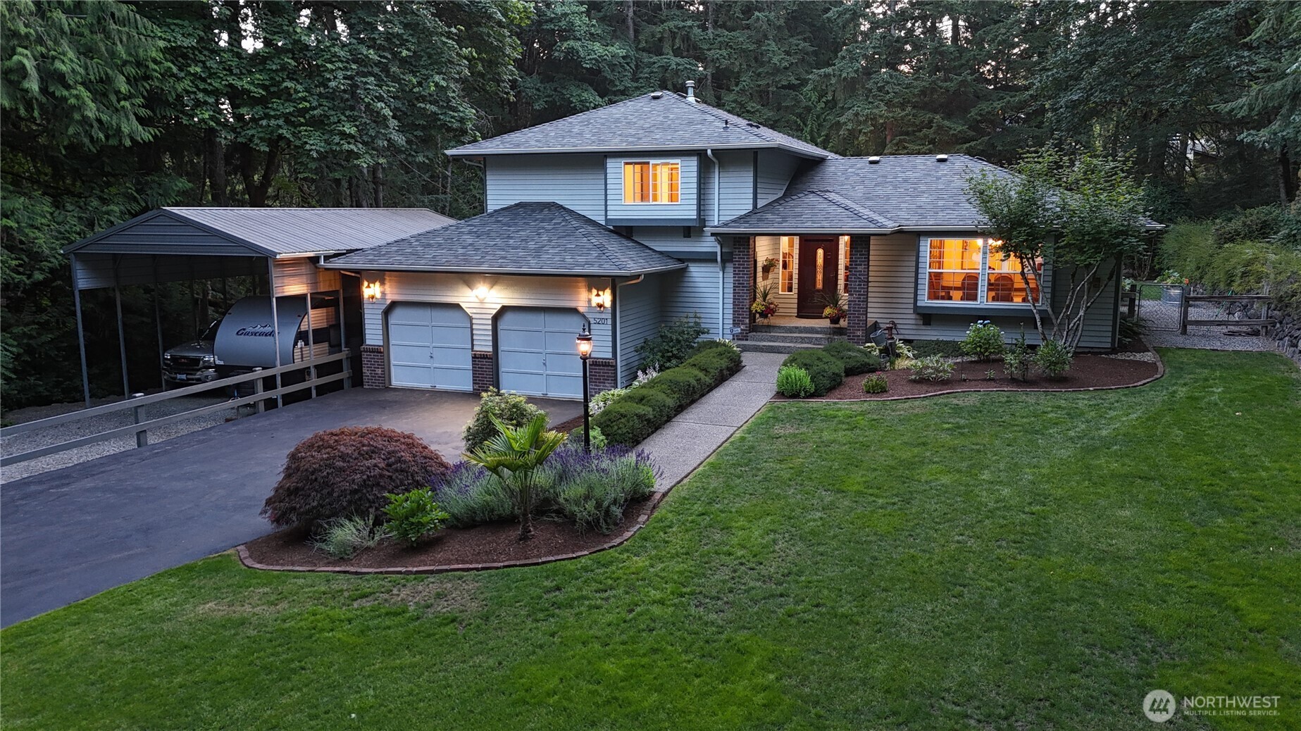 Property Photo: 5201 SE Delta Place WA 98367