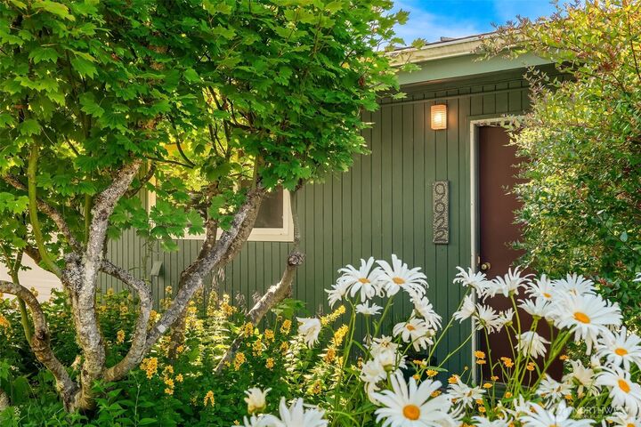 Property Photo: 9922 SW 206th Court WA 98070