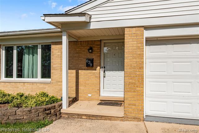 Property Photo: 839 Judith Street MI 48186
